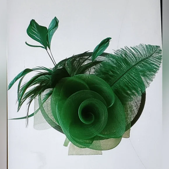 ❤NWT! Green Kentucky Derby Or Church Hat - Picture 1 of 5